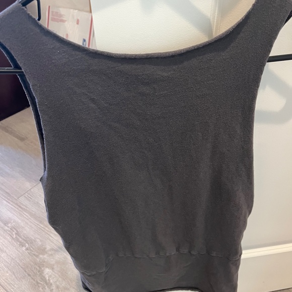 Anaheim Ducks women's Tank Size Small Gray, Yellow, Orange,White Reebok brand - Picture 6 of 9